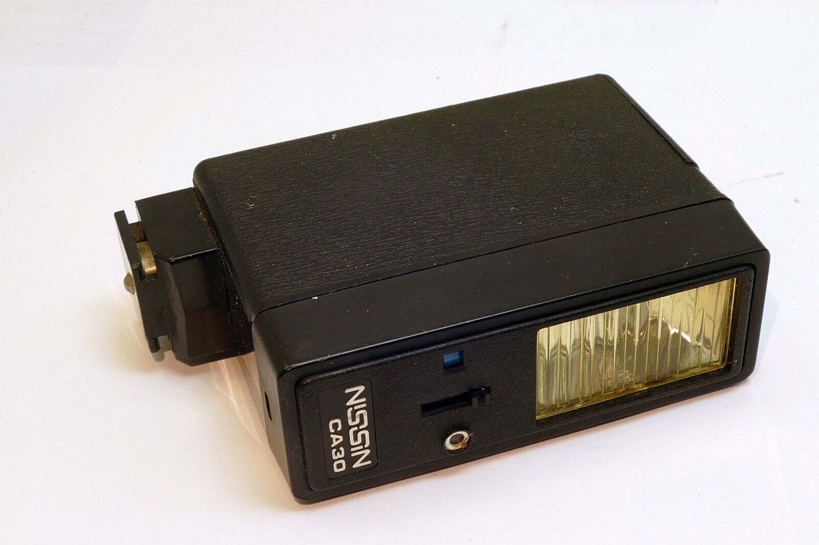 Nissin CA 30 flash for parts or repair AS IS - not working
