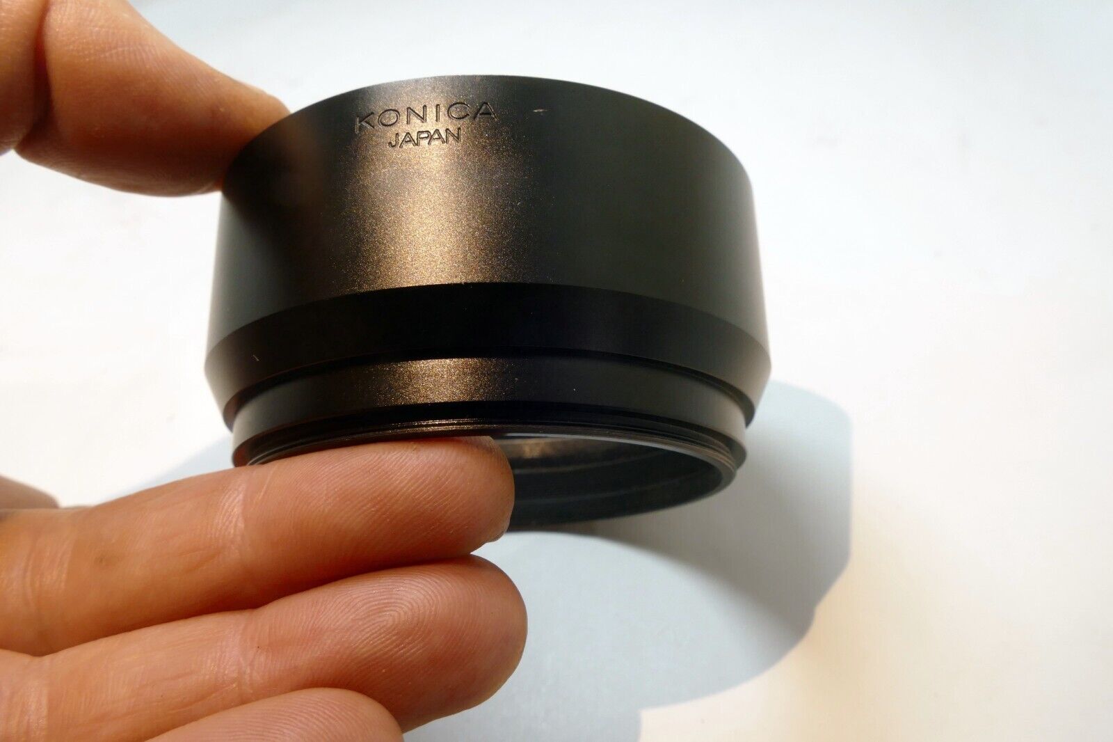 Konica 67mm Lens Hood For Hexanon 200 mm f/ 3.5 Genuine threaded metal