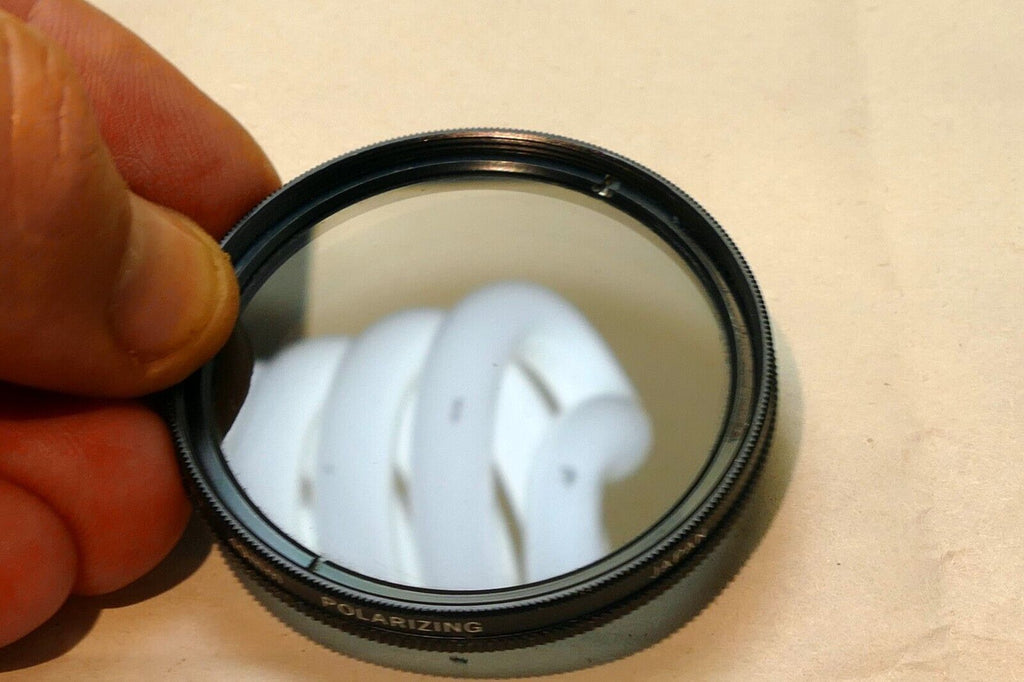 Vivitar Linear-PL 49mm Lens Filter  Polarizer Polar