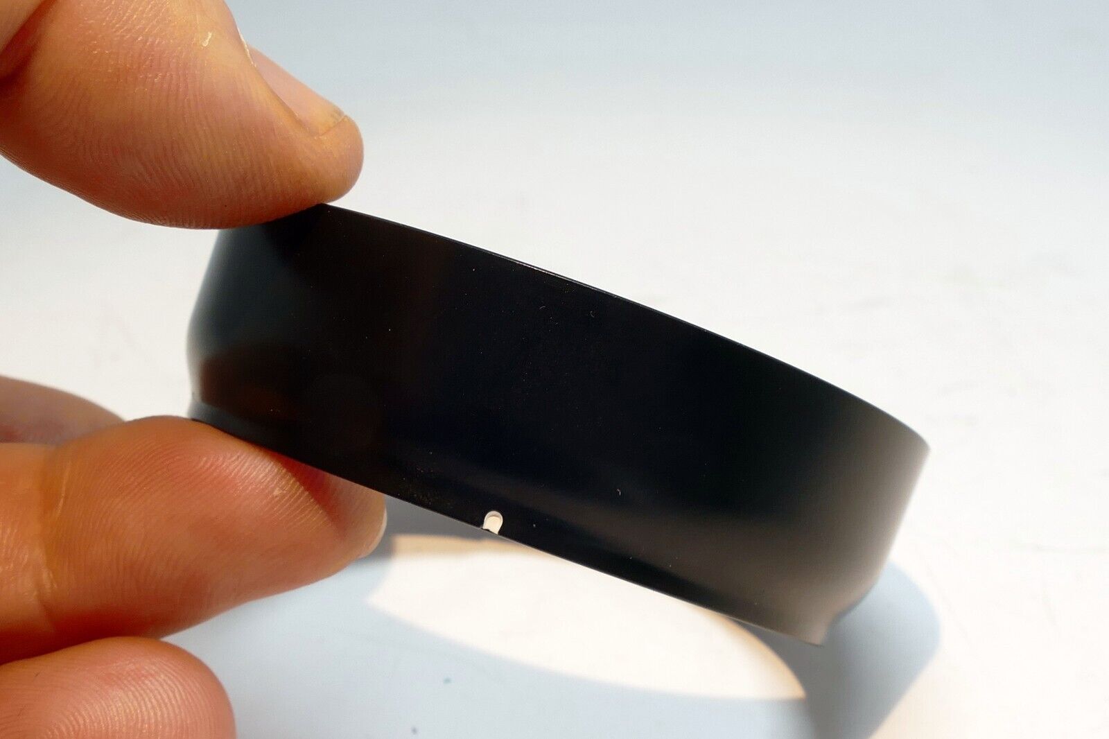 52mm Twist on type  Lens Hood Shade