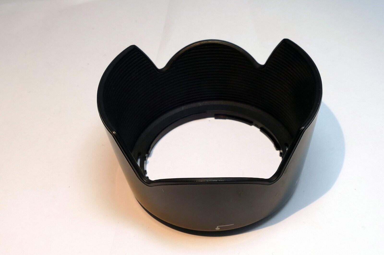 Nikon HB-34 Lens Hood Shade for AF-S DX 55-200mm F4-5.6G ED  -  OEM Original