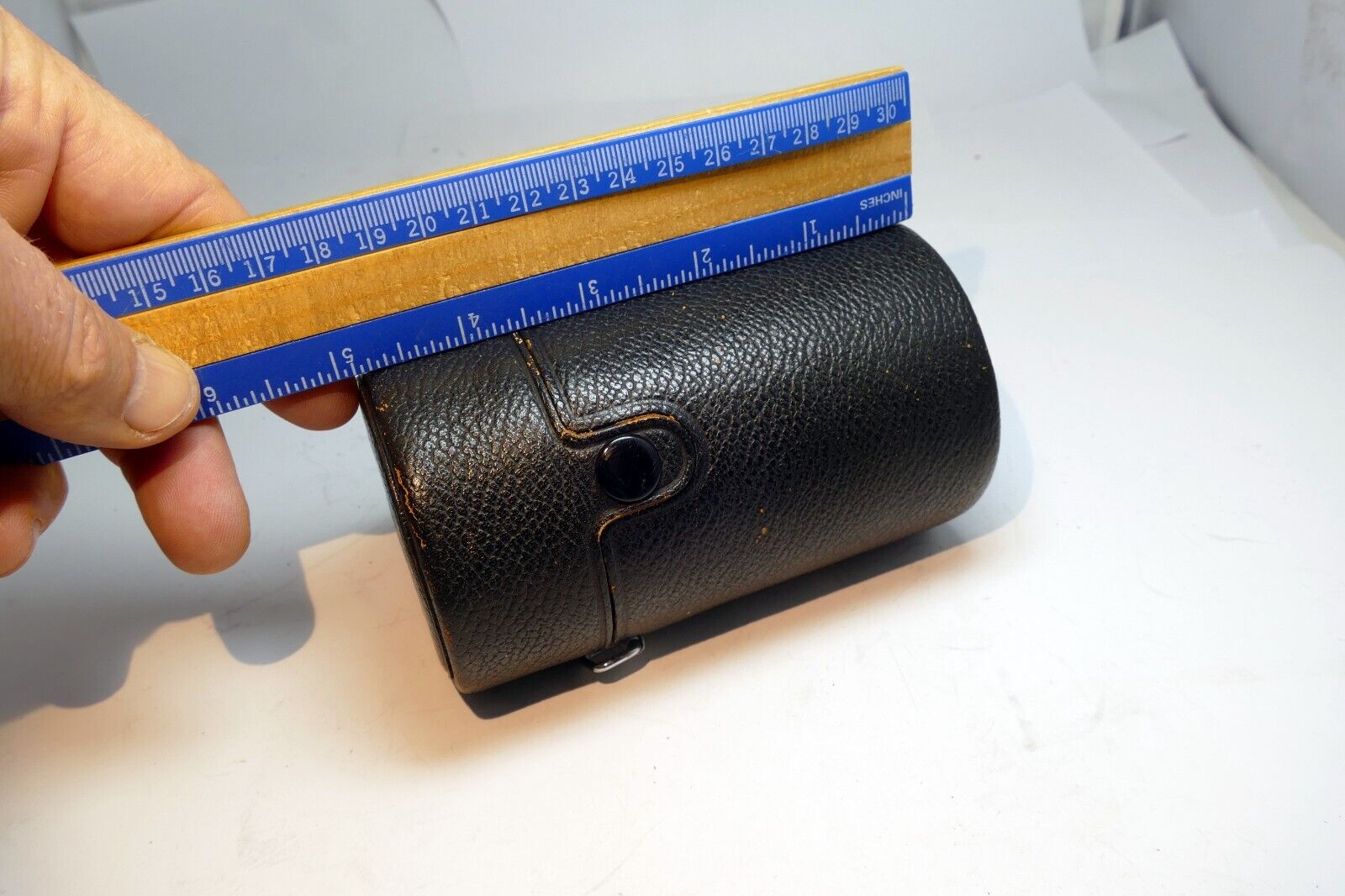 Pentax  Takumar  135mm f3.5  Hard Protective Lens Case for PK M42  105mm f2.8