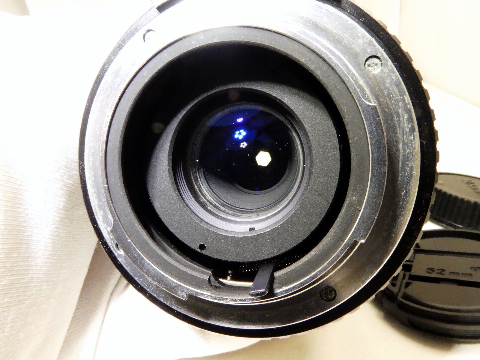 Albinar 80-205mm f4.5 manual focus Zoom Lens for MD constant aperture