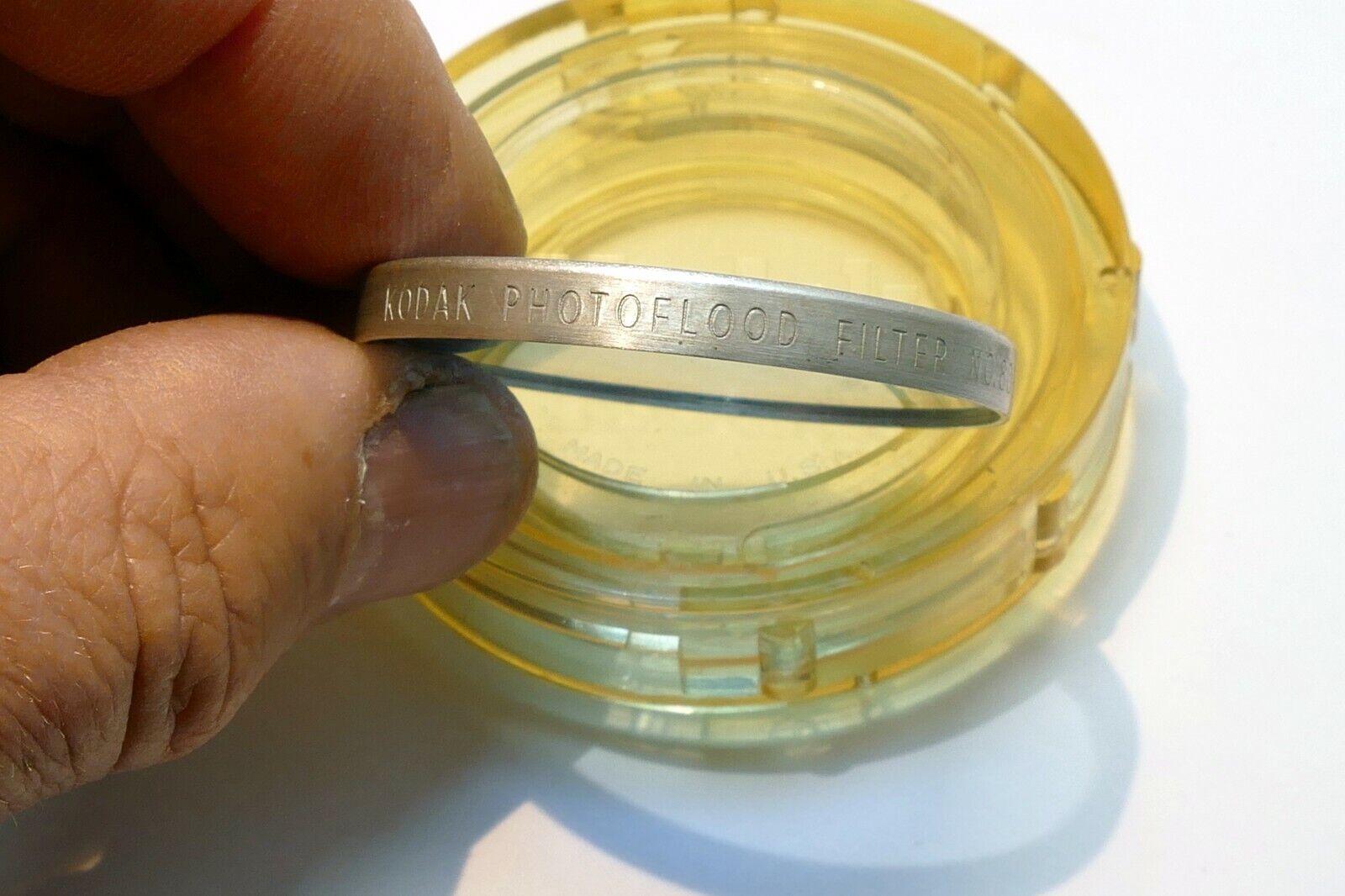 Kodak Photoflood  no 80B Blue  drop in series 6 VI  filter 41.3mm