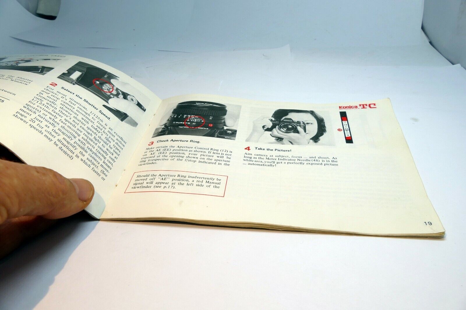 Konica Autoreflex TC Camera Guide Instruction Manual English EN 1976
