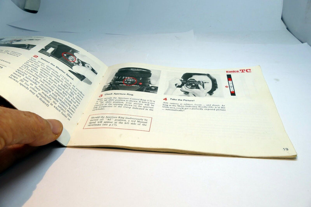 Konica Autoreflex TC Camera Guide Instruction Manual English EN 1976