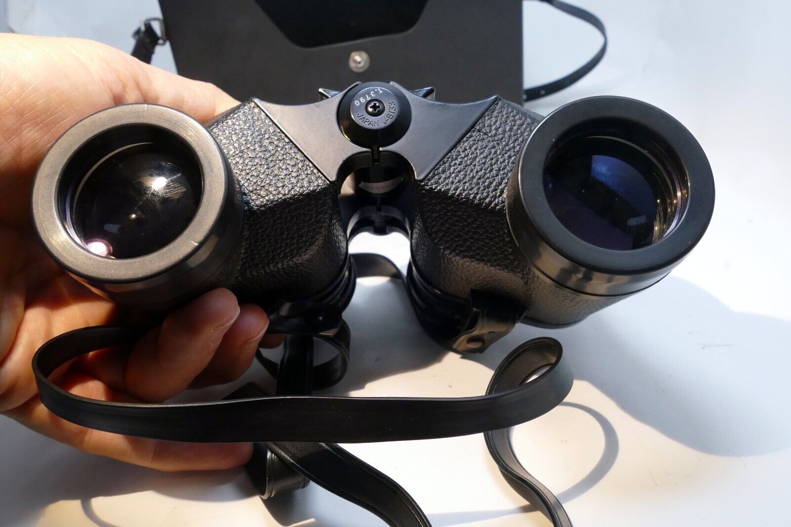 Bushnell Zoom Insta-Focus BINOCULARS 7X35 Wide Angle Sportview