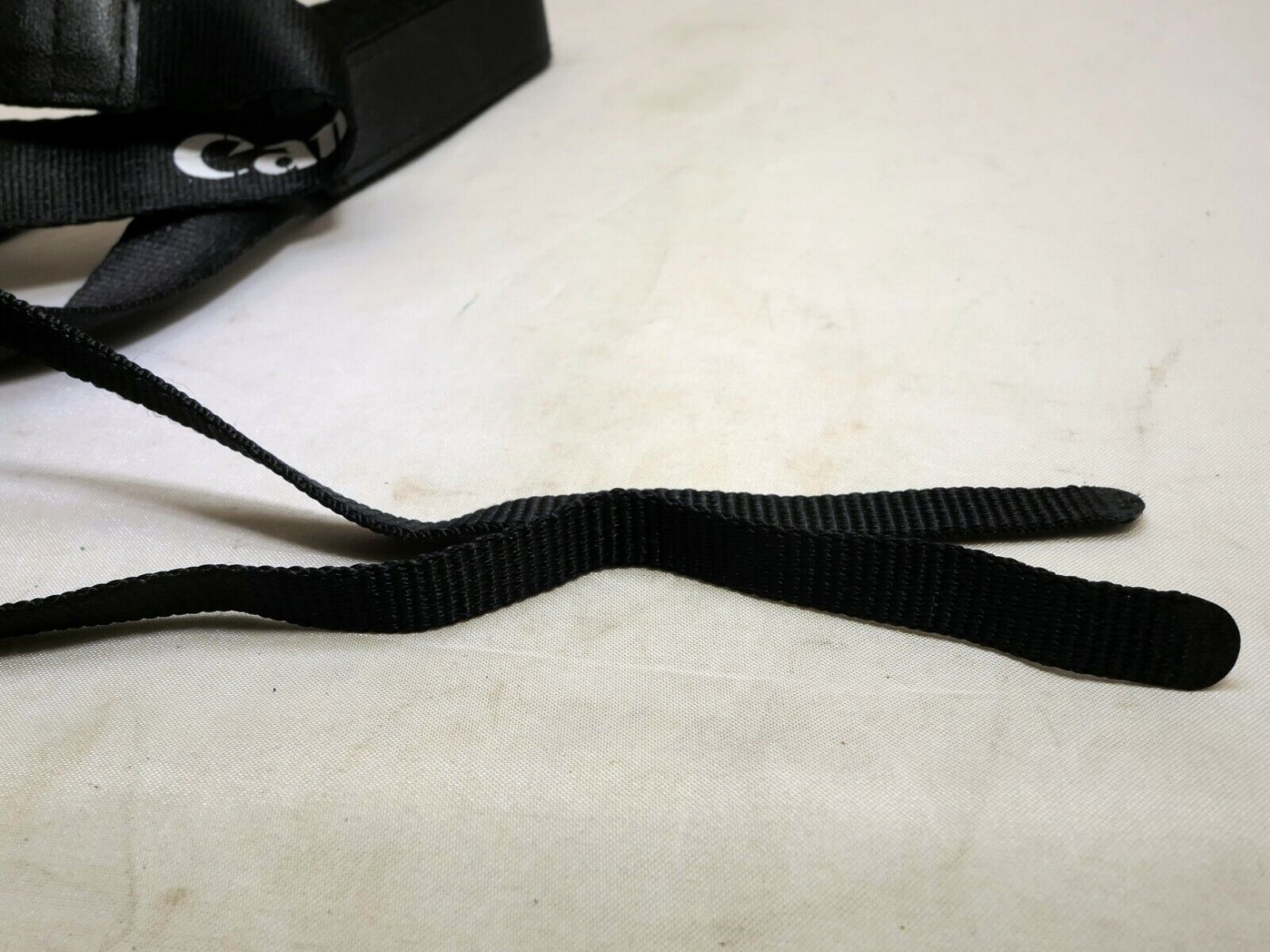 Canon PowerShot Camera Neck Shoulder  Strap EOS Genuine Black 2.5cm wide
