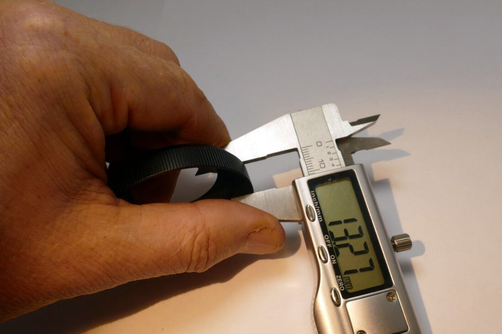 52-53mm ID Lens Hood Shade metal threaded with female threads