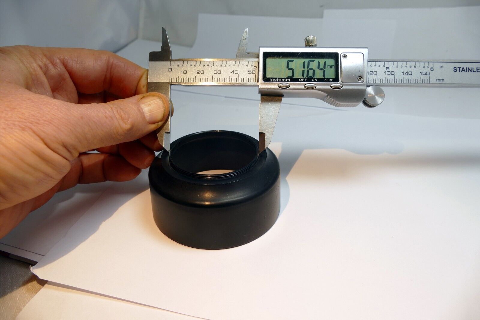 52mm lens hood shade threaded screw in for 50mm f2.8 macro 90mm