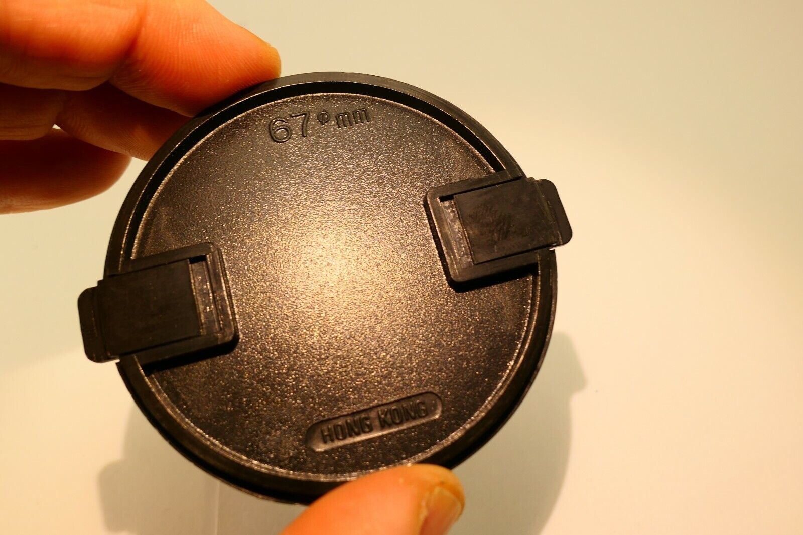 67mm Lens Front Cap snap on type plastic black for 18-135mm 18-105mm