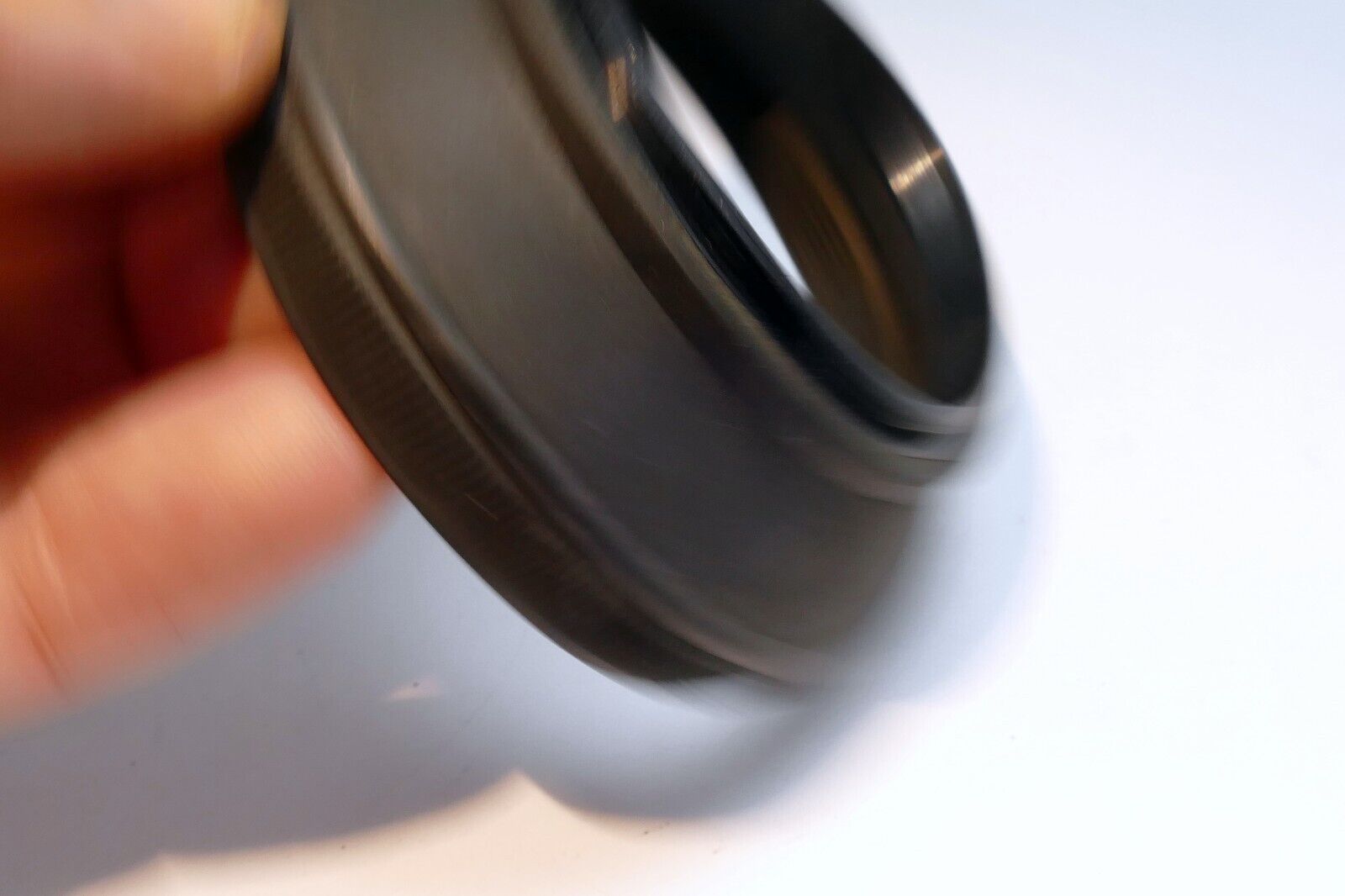 Makinon 55mm Rubber Lens Hood Shade single threaded for 28mm wide angle