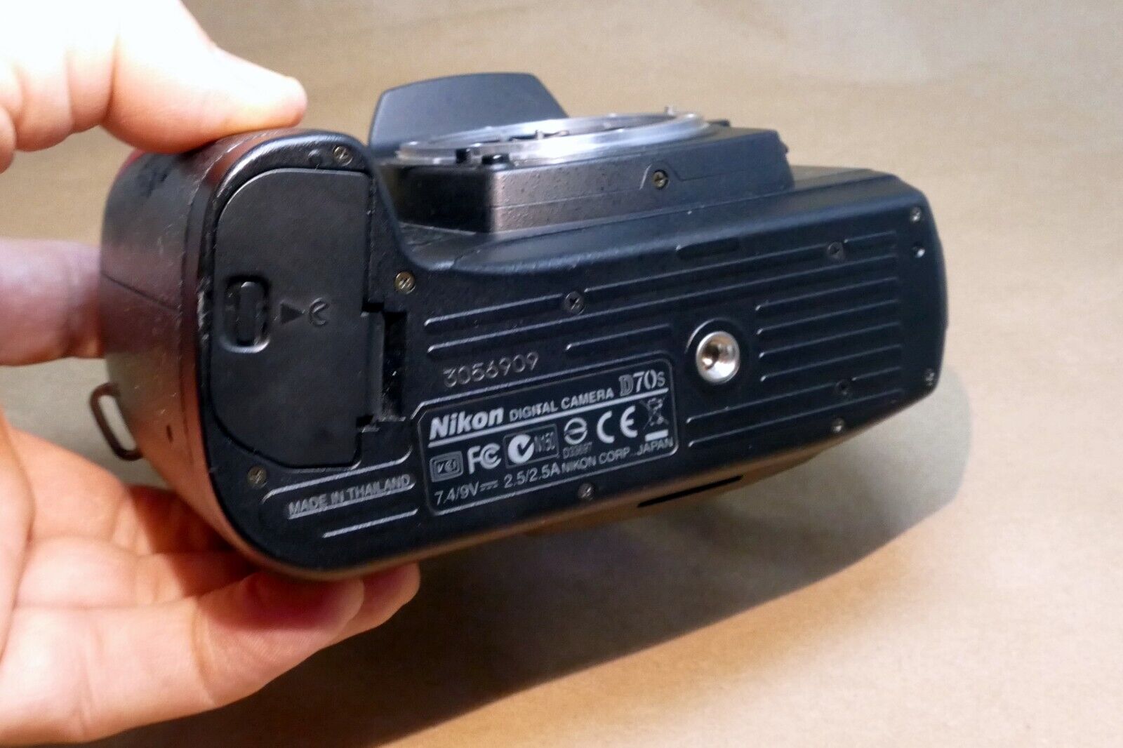 Nikon D70S Camera Body Only - CHA error  AS IS parts Repair