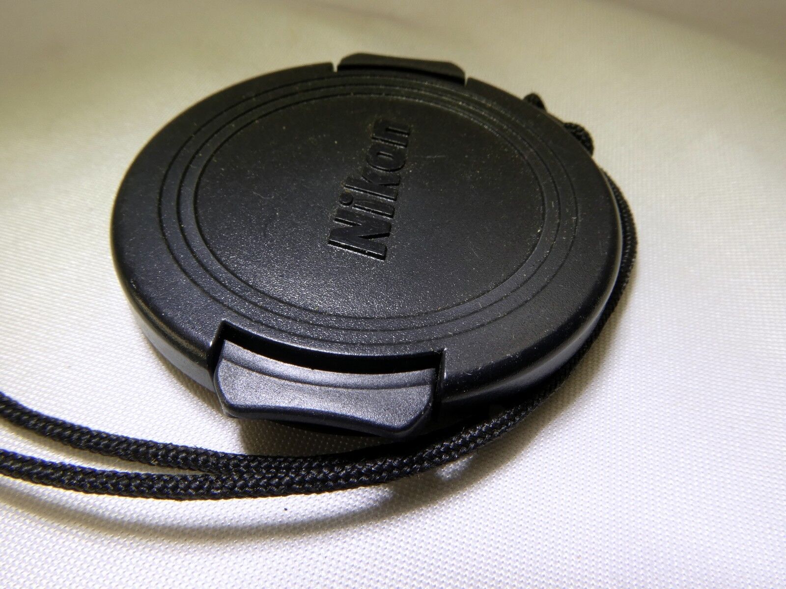 Nikon 46mm Front Lens Cap Snap On Coolpix 5700 5400 5000 EOM Genuine