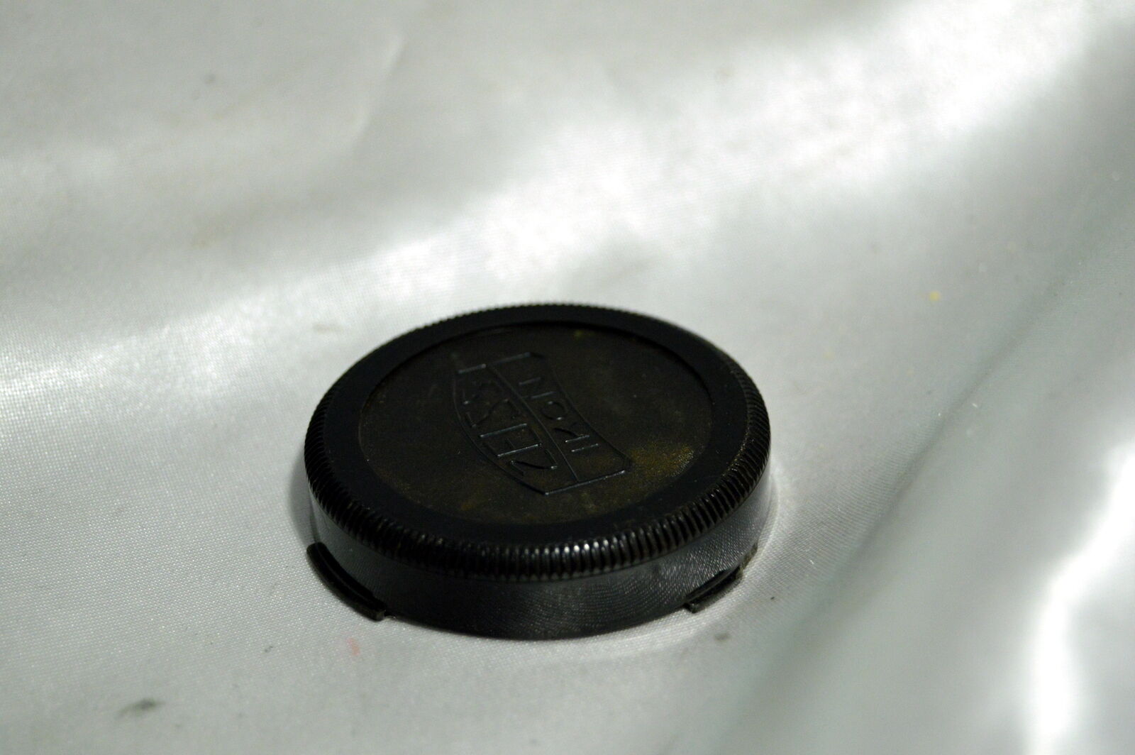 Carl Zeiss Ikon rear lens cap rnagefinder made in Germany 8.5cm 13.5cm - damaged