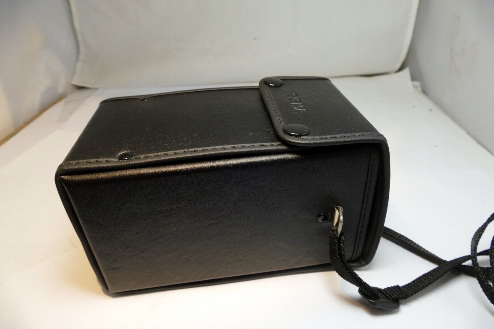 Sigma HC-5 Hard Case w Strap 3X6" for 24-105mm f4 OS 8MM F3.5 EX 85MM F1.4 EX DG