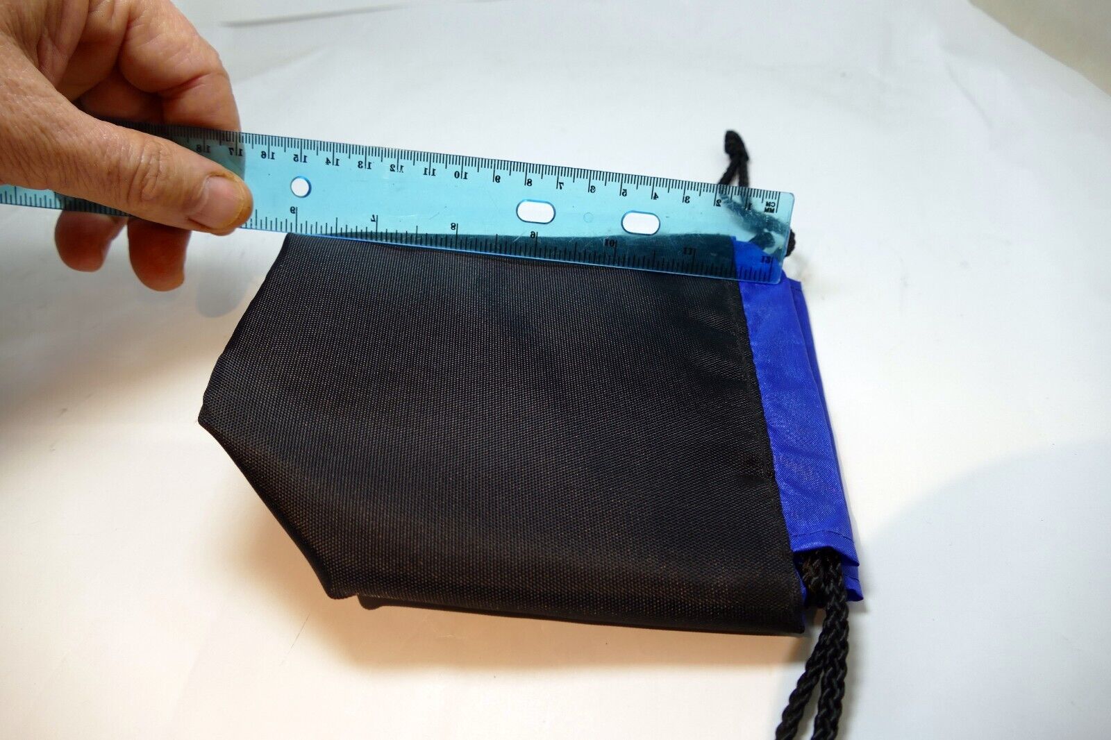 Soft nylon case for 50mm f1.4 18-55mm lenses  black-blue