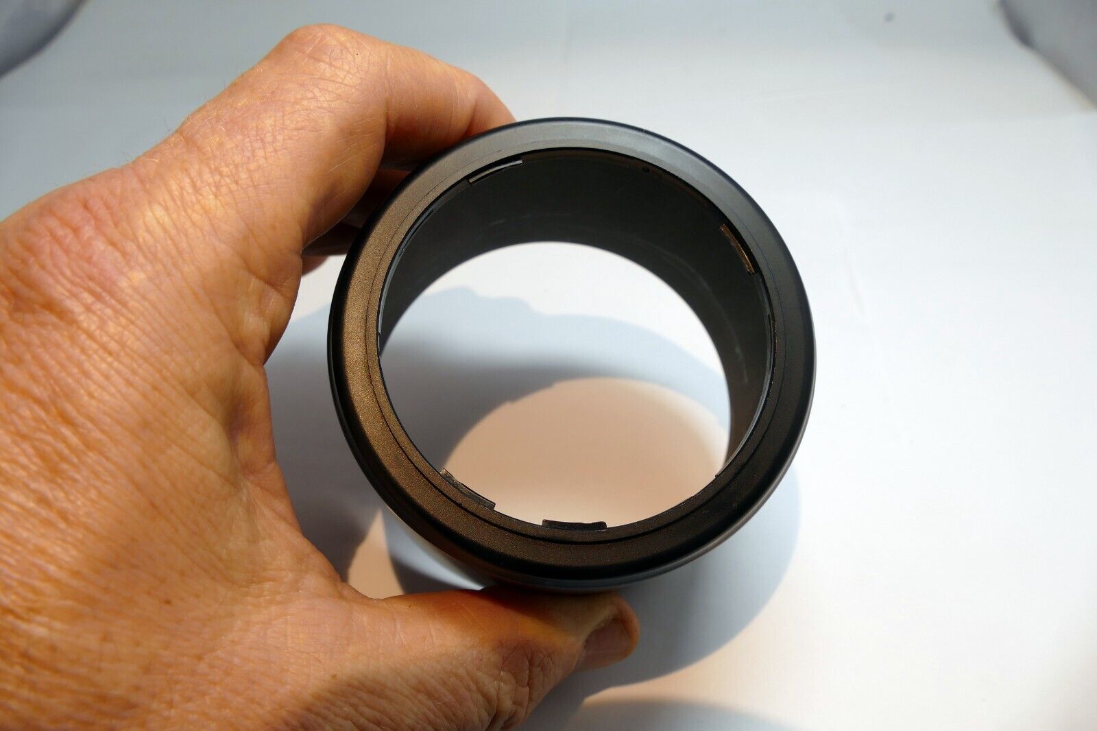 62mm Lens Hood Shade for   70-300mm Telephoto Bayonet twist on type