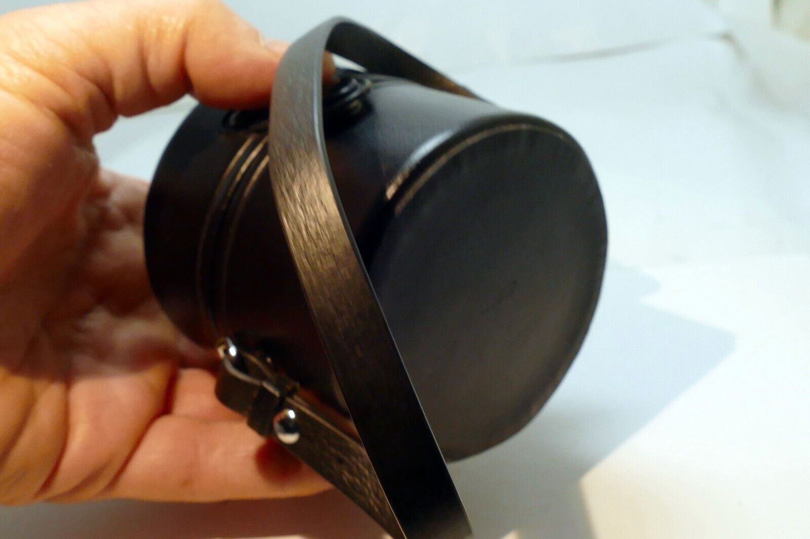 Olympus Hard Lens Case for OM 35mm f3.5 Auto Zuiko  -  genuine OEM