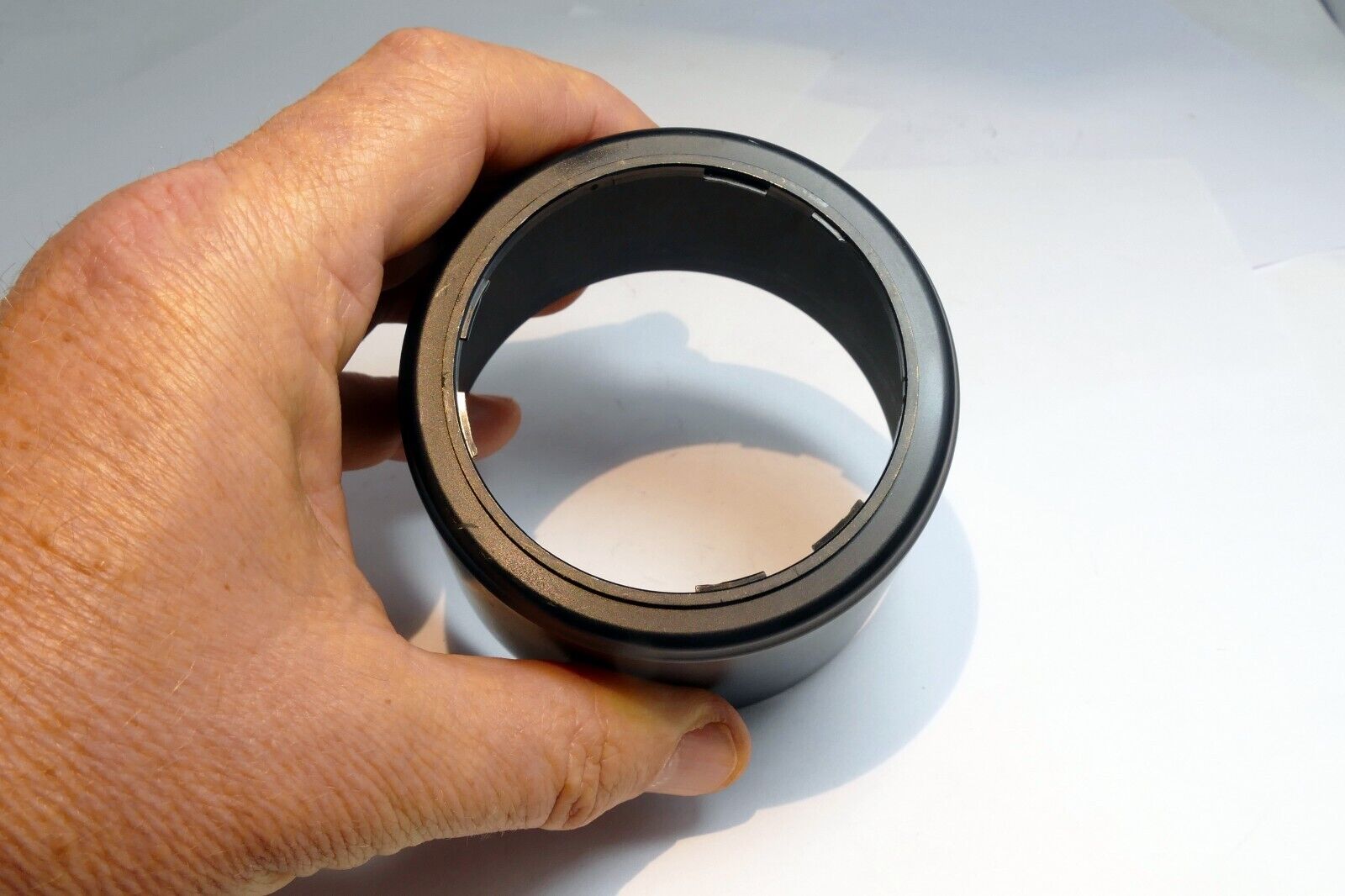 62mm Shade Lens Hood (unknown brand)  twist on type