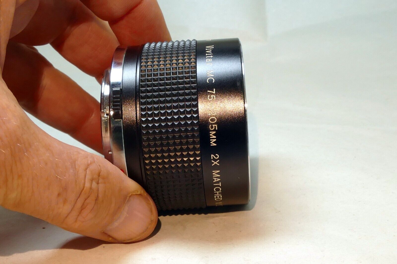 Vivitar 2X lens Teleconverter for Olympus OM mount 75-205mm Matched MC