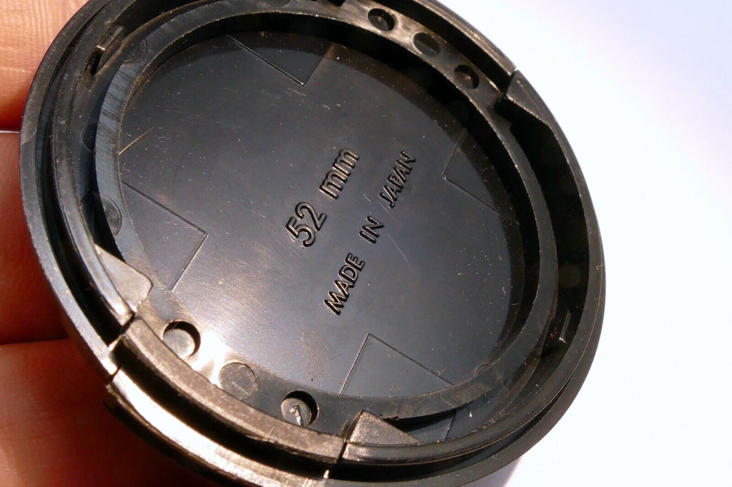 Sigma 52mm Plastic Lens Front Cap for 28mm f2.8 50mm lenses