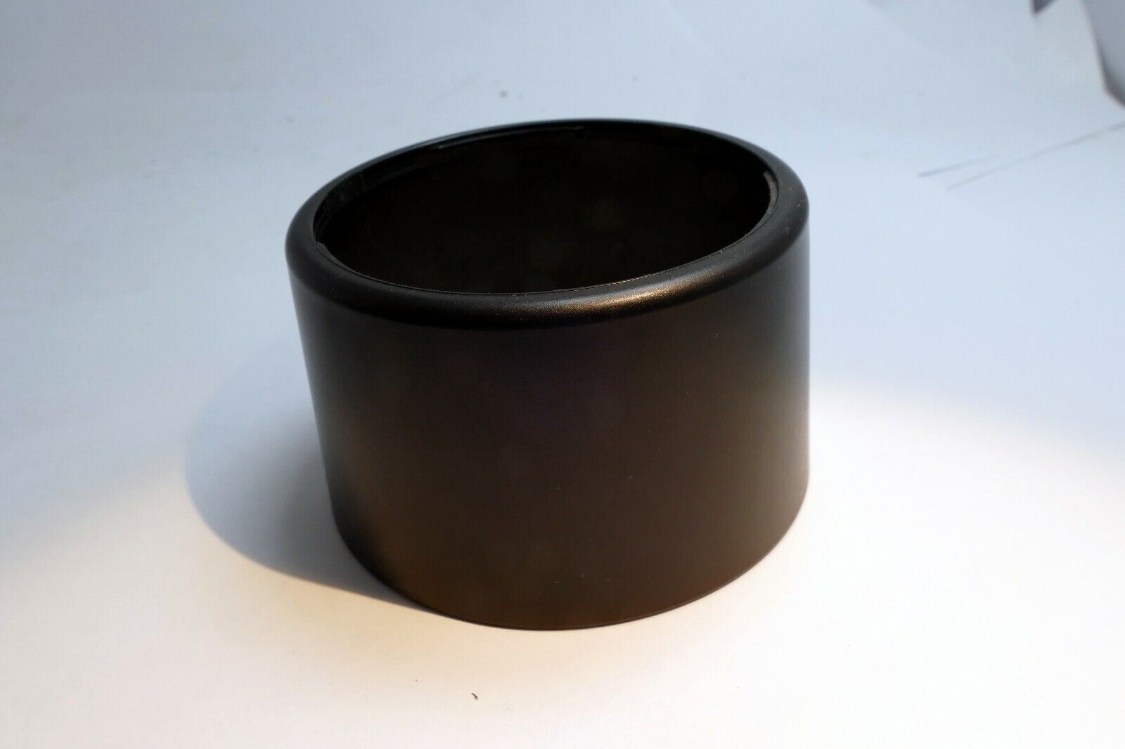 69.5mm ID Petal Shaped Plastic Lens Hood  Telephoto 70-300mm AF zoom