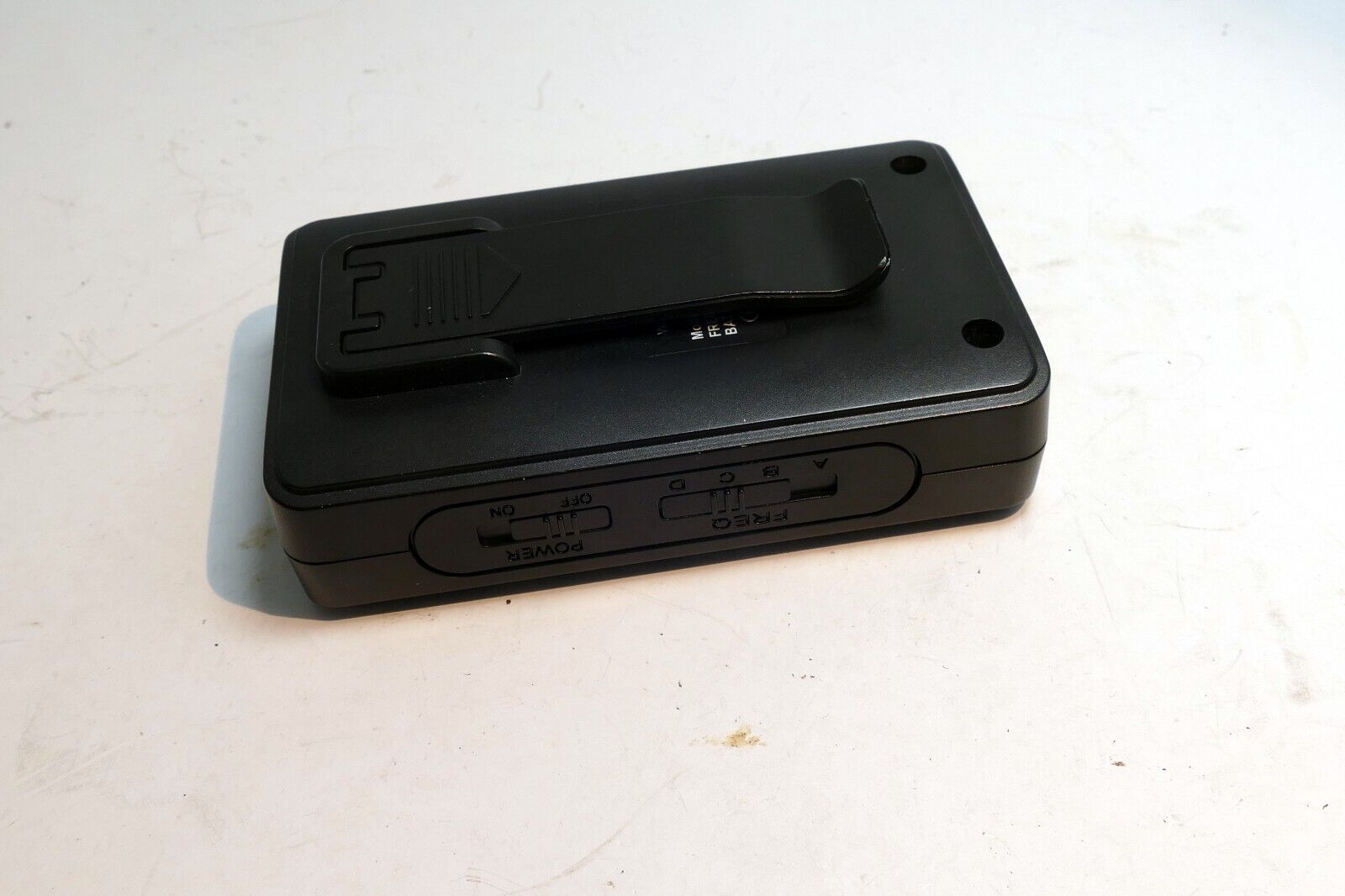 Saramonic SR-WM4C Wireless Lavalier Microphone Transmitter  - missing antenna