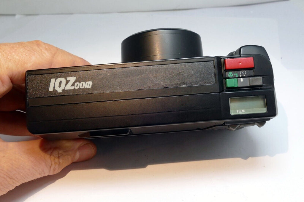 Pentax IQ zoom 35-70mm AF 35mm Camera  - Untested AS IS, might work, or not