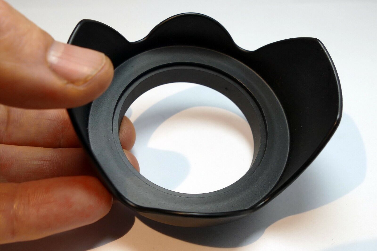 58mm Plastic Lens Hood Shade petal shaped