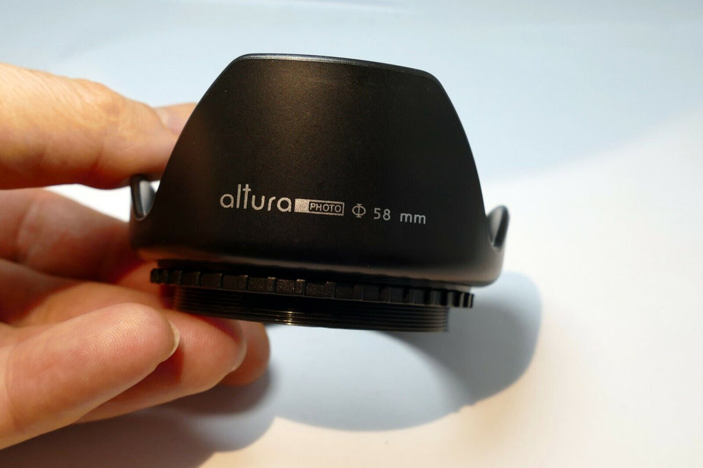 58mm Plastic Lens Hood Shade screw in  type