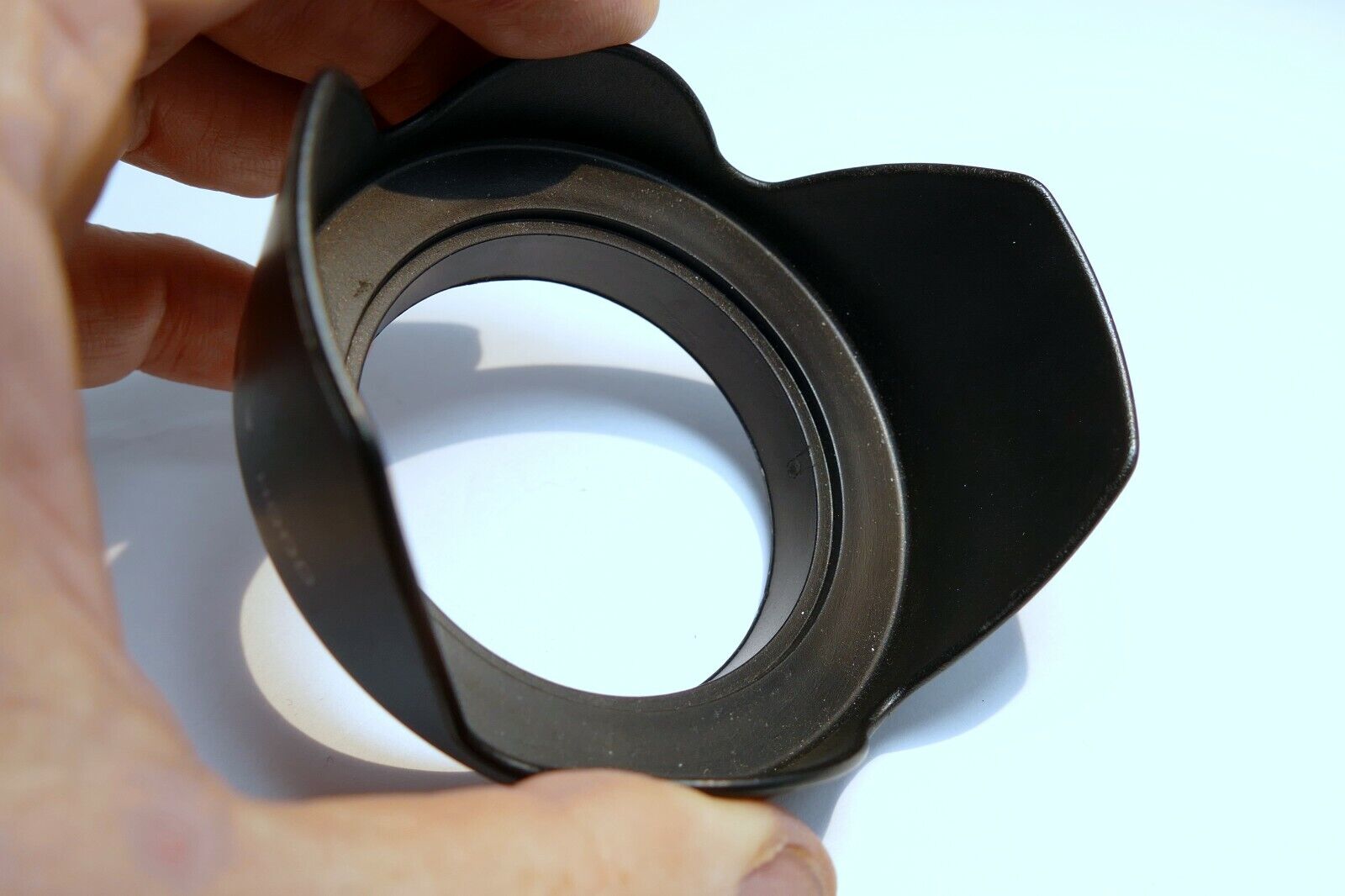 58mm LENS Hood Shade screw in petal plastic single threaded for 18-55mm IS EF-S