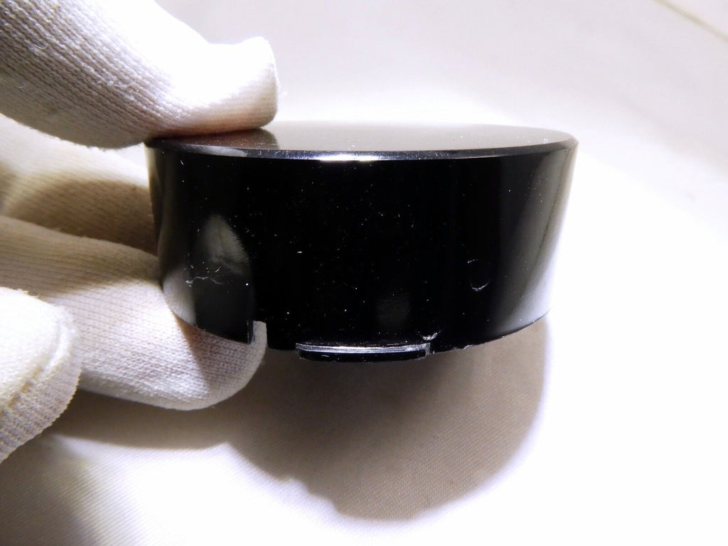 "AUW" Rear Lens Cap (unknown brand)