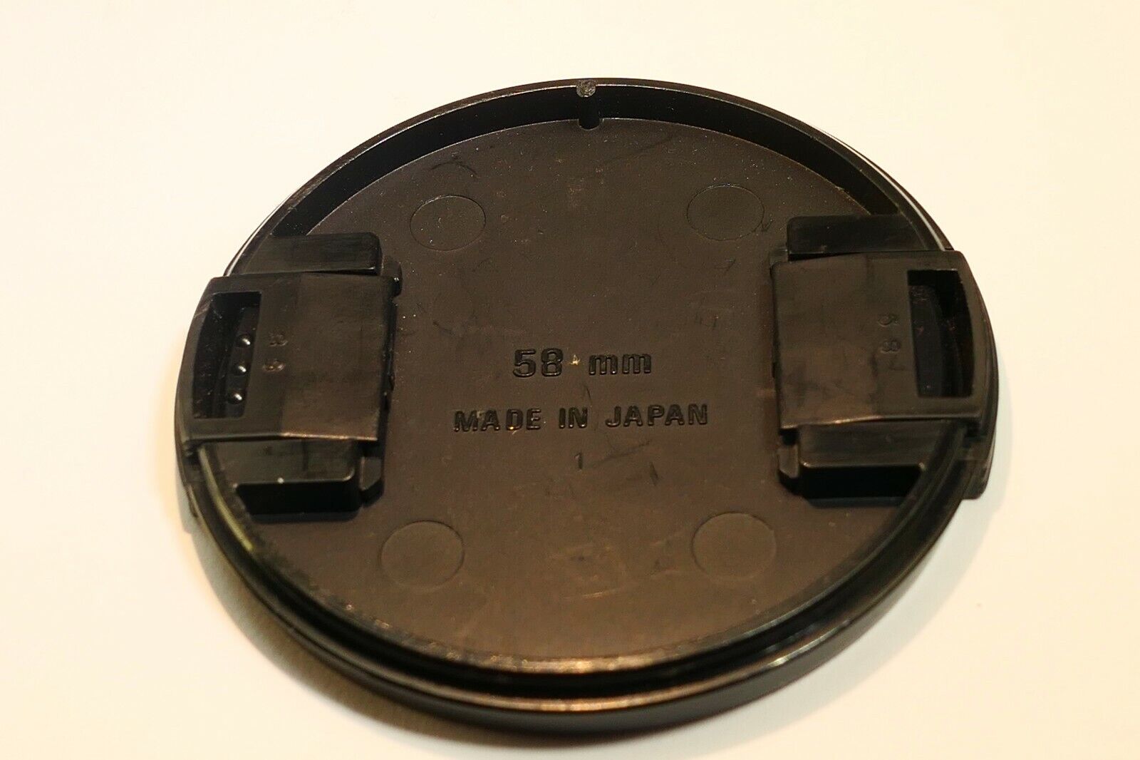 Quantaray 58mm snap on type Lens Front Cap for 70-300mm AF f4-5.6 DL Tele macro