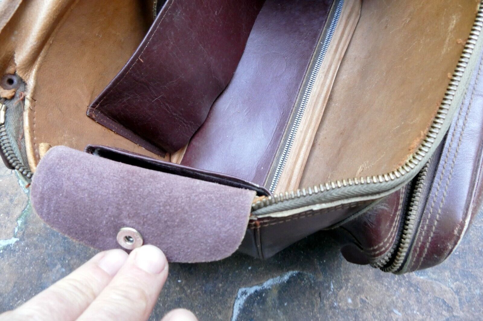 Cheney Genuine Leather Hard Case Camera antique messenger bag made in England