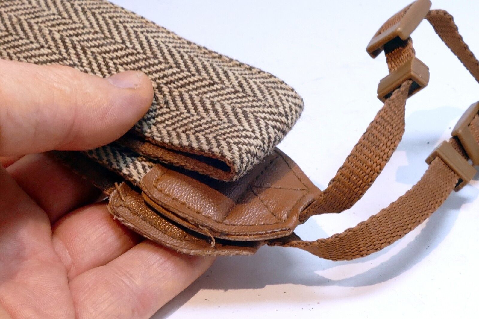 3.5cm Wide Brown canvas neck shoulder strap for suite SLR