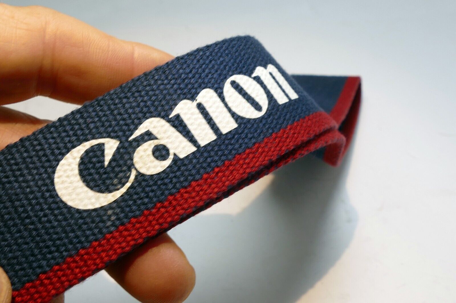 Canon EOS Digital Camera Neck Shoulder Strap 4cm wide Blue - Genuine OEM