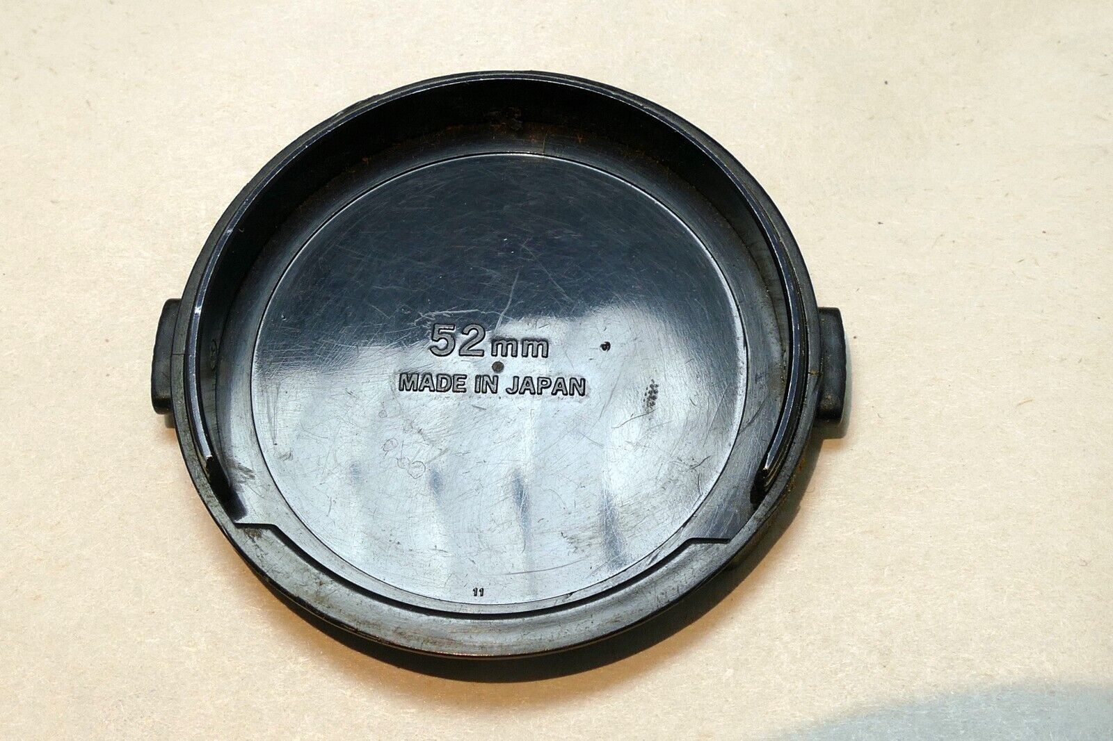 Nikon 52mm lens front cap (snap on type) for 28mm f2.8 Ai Nikkor