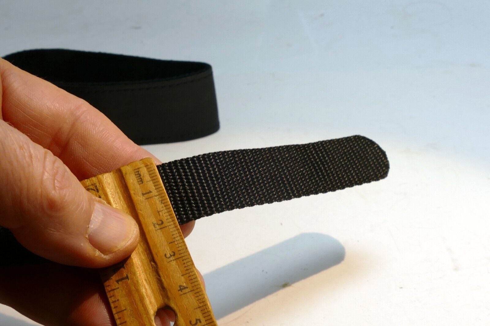 Sigma Strap  for a Lens case 4cm wide for EX f2.8 APO padded case - genuine