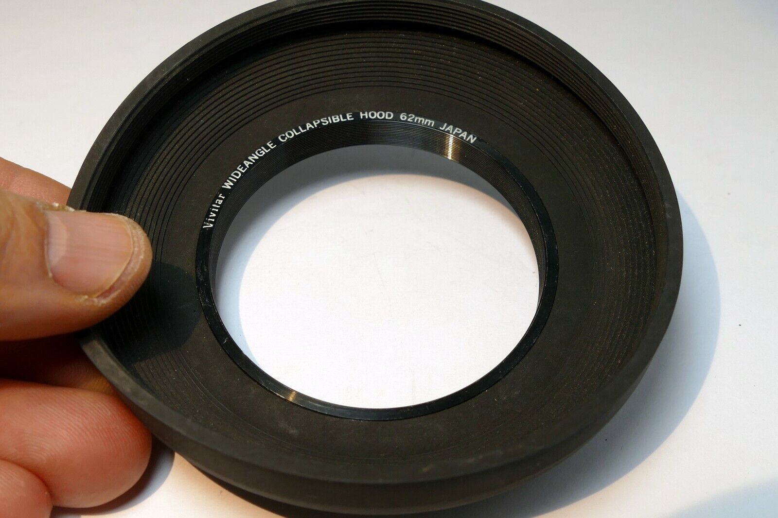 Vivitar Collapsible Rubber Lens Hood Wide angle 62mm JAPAN vintage screw in type