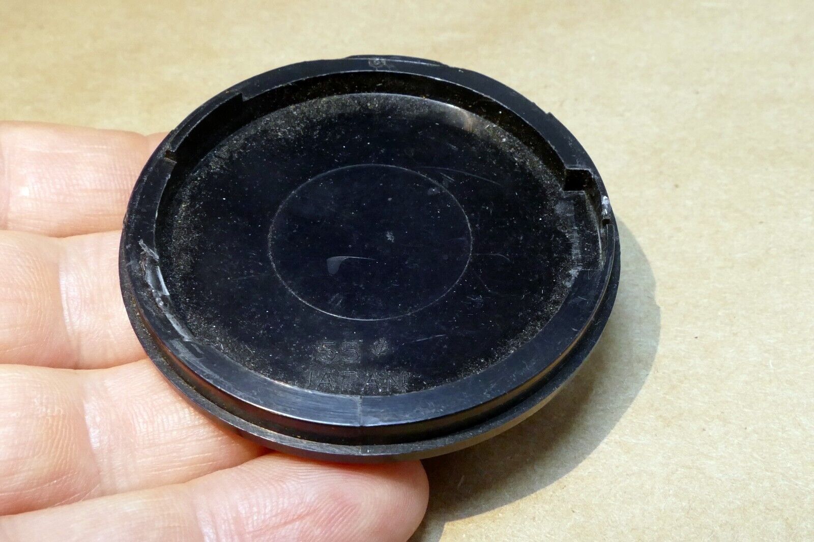 Damaged Lens Cap Mamiya sekor 55mm  (missing clips) for parts not working