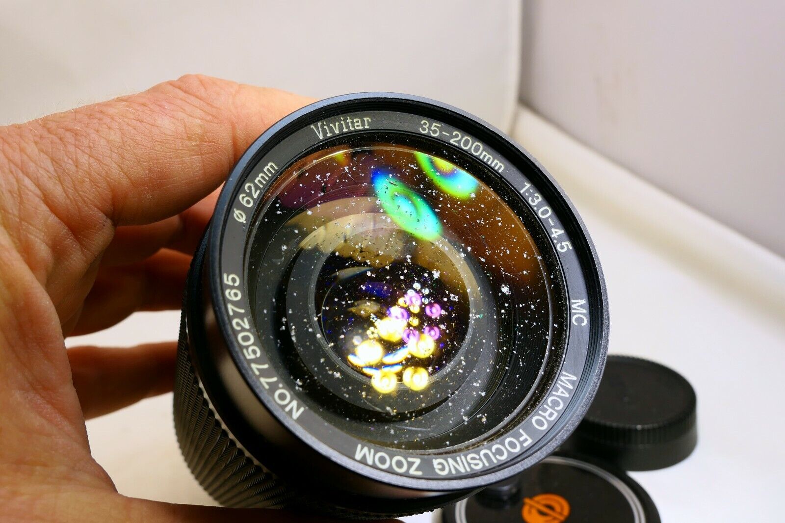 Vivitar 35-200mm f3-4.5 AI manual focus lens for Nikon (BADLY SCRATCHED GLASS)