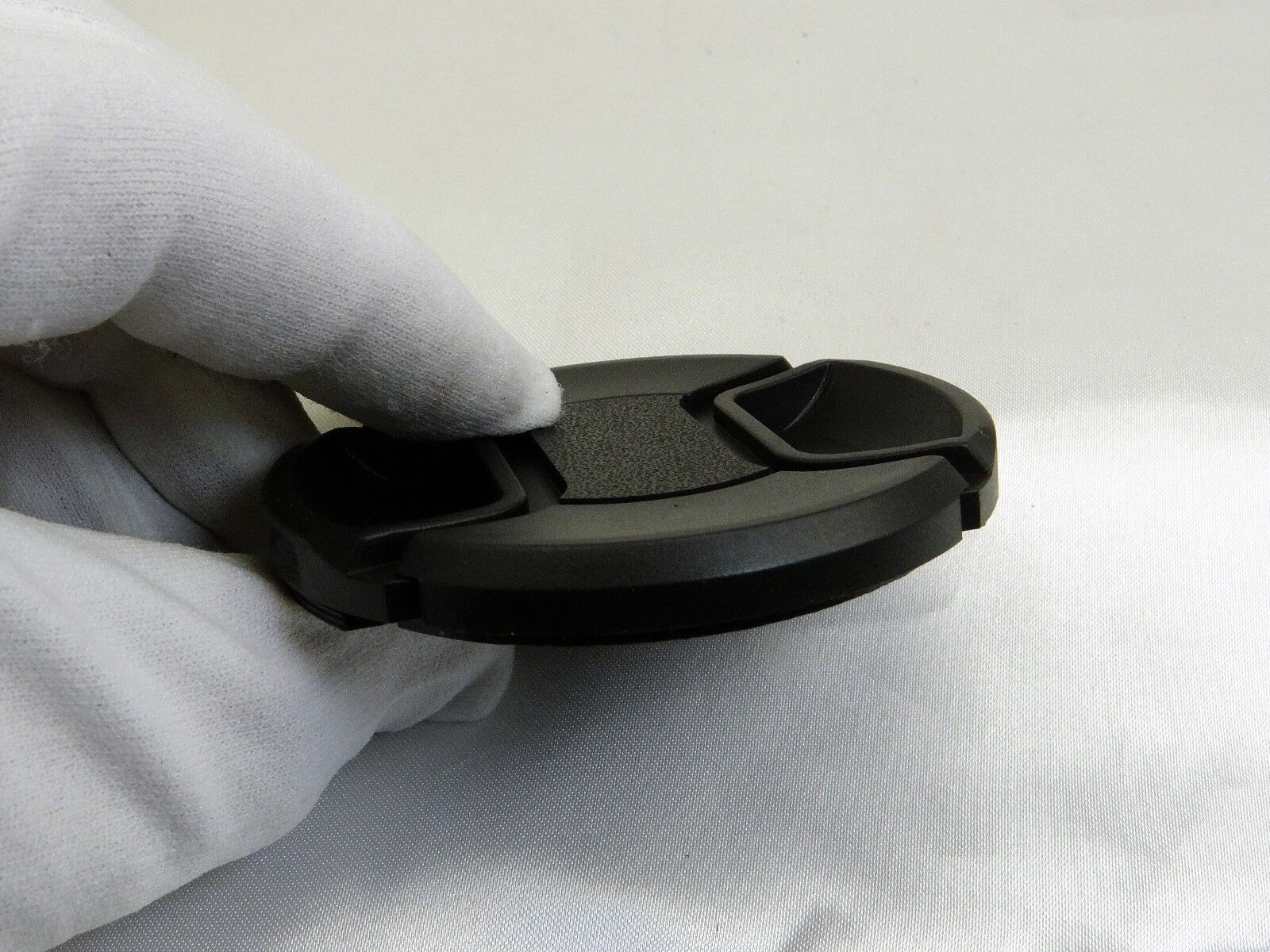 LC-67 67mm Lens Front Cap  Snap on type generic Black plastic