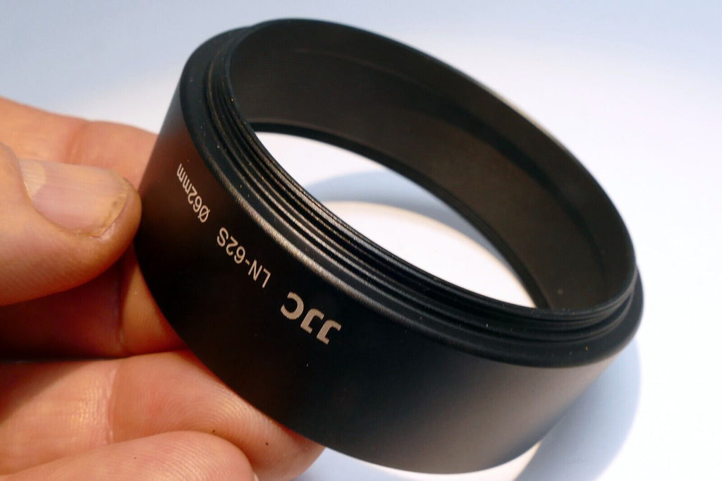 62mm Lens Hood  Shade threaded metal screw in telephoto for 80-200mm 30mm LN-62S
