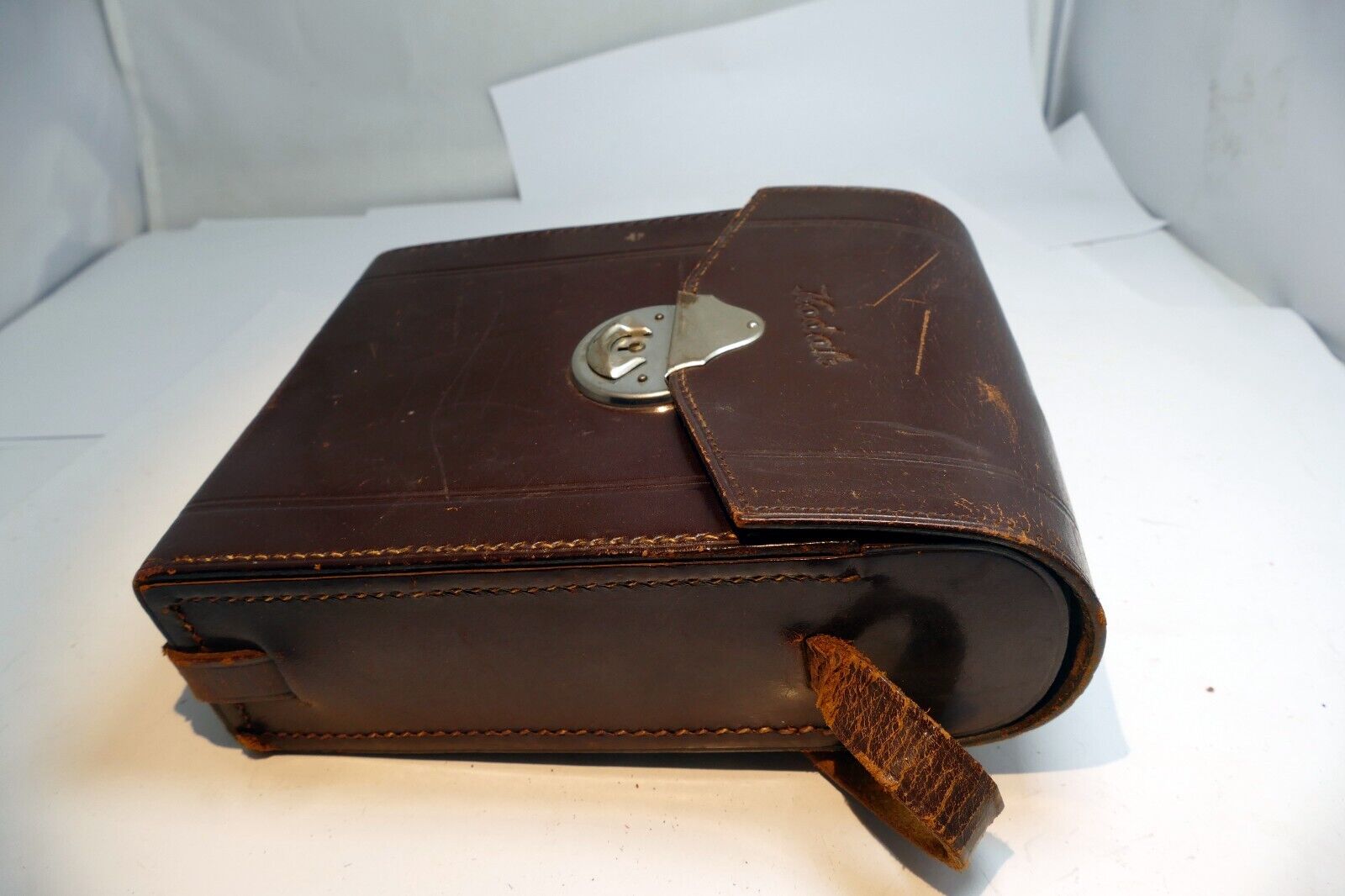 KODAK folding CAMERA MESSENGER CASE  leather genuine - vintage EOM