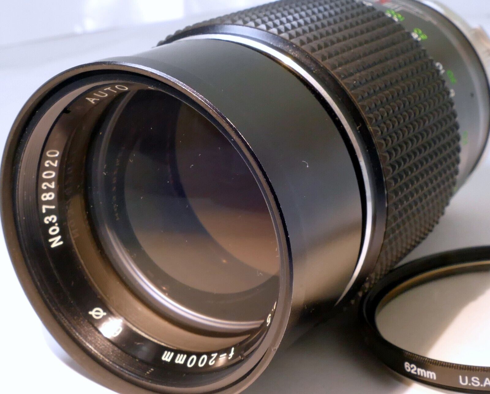 Soligor 200mm f3.5 for Olympus OM manual focus Telephoto prime Lens