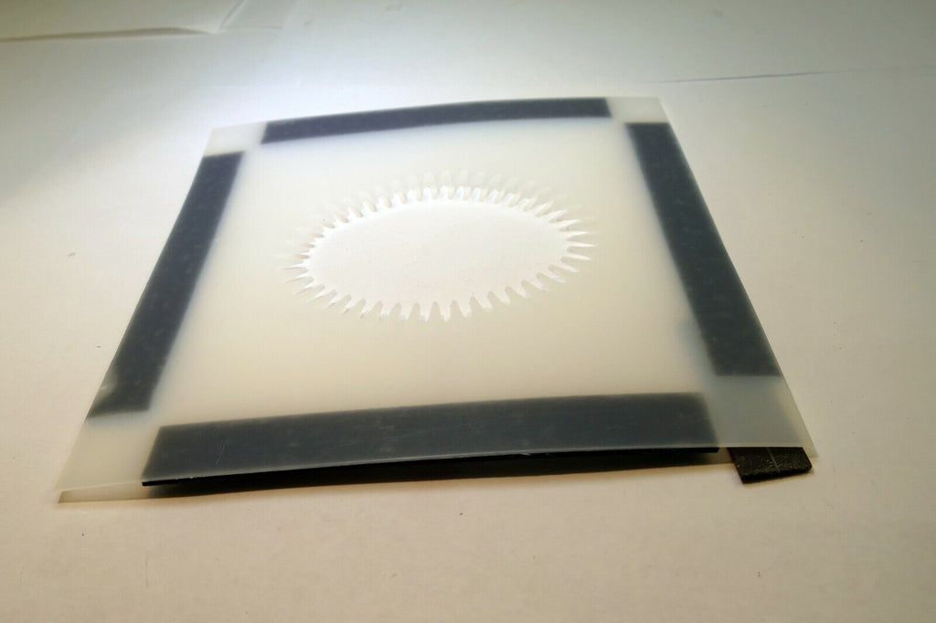 Lindahl Vignetter Mask 5X5" square bellows 2.5 Large Oval with magnetic frame