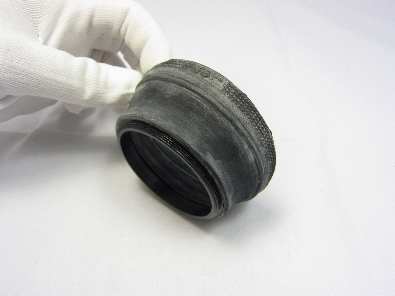 Used Unknown Brand 55mm Collapsible Rubber screw in Lens Hood N102043