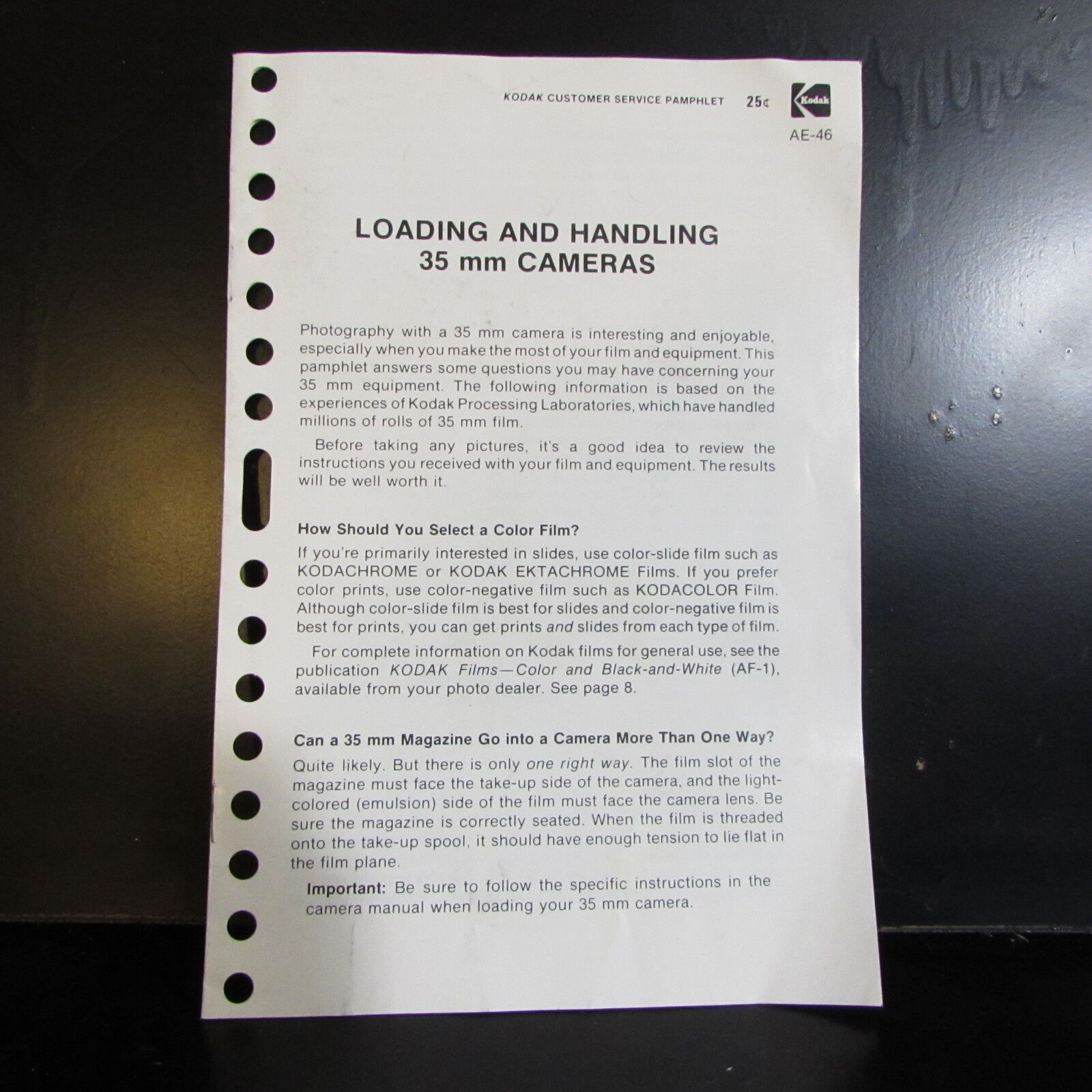Kodak Loading and Handling 35mm Cameras Brochure 7 pages O401526