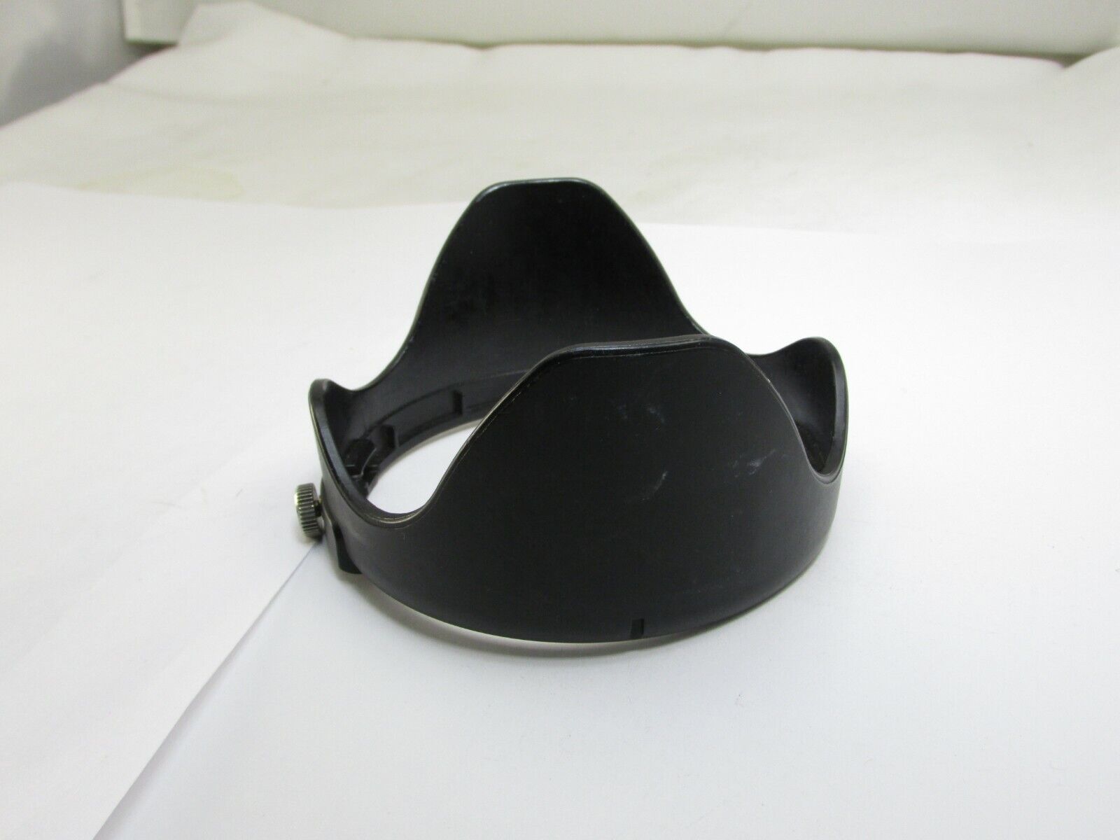 Lens Hood Shade adapter  twist on type for 76mm ID for  panasonic